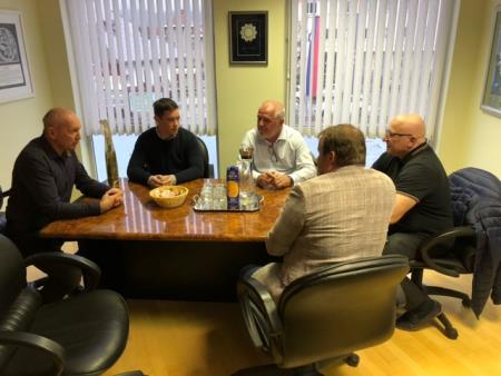 obisk lastnikov ALPINE